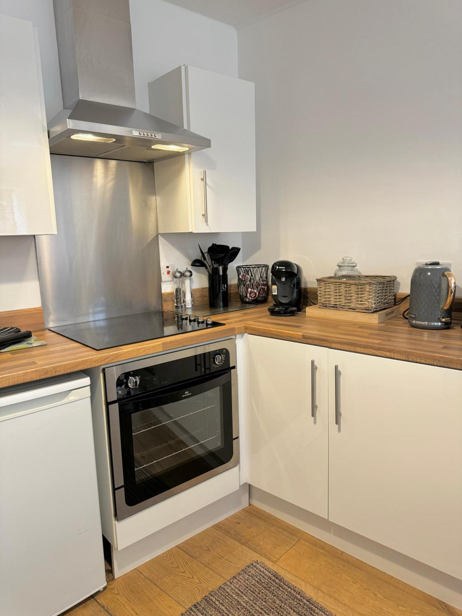 Nordic Suites Ulverston Dış mekan fotoğraf