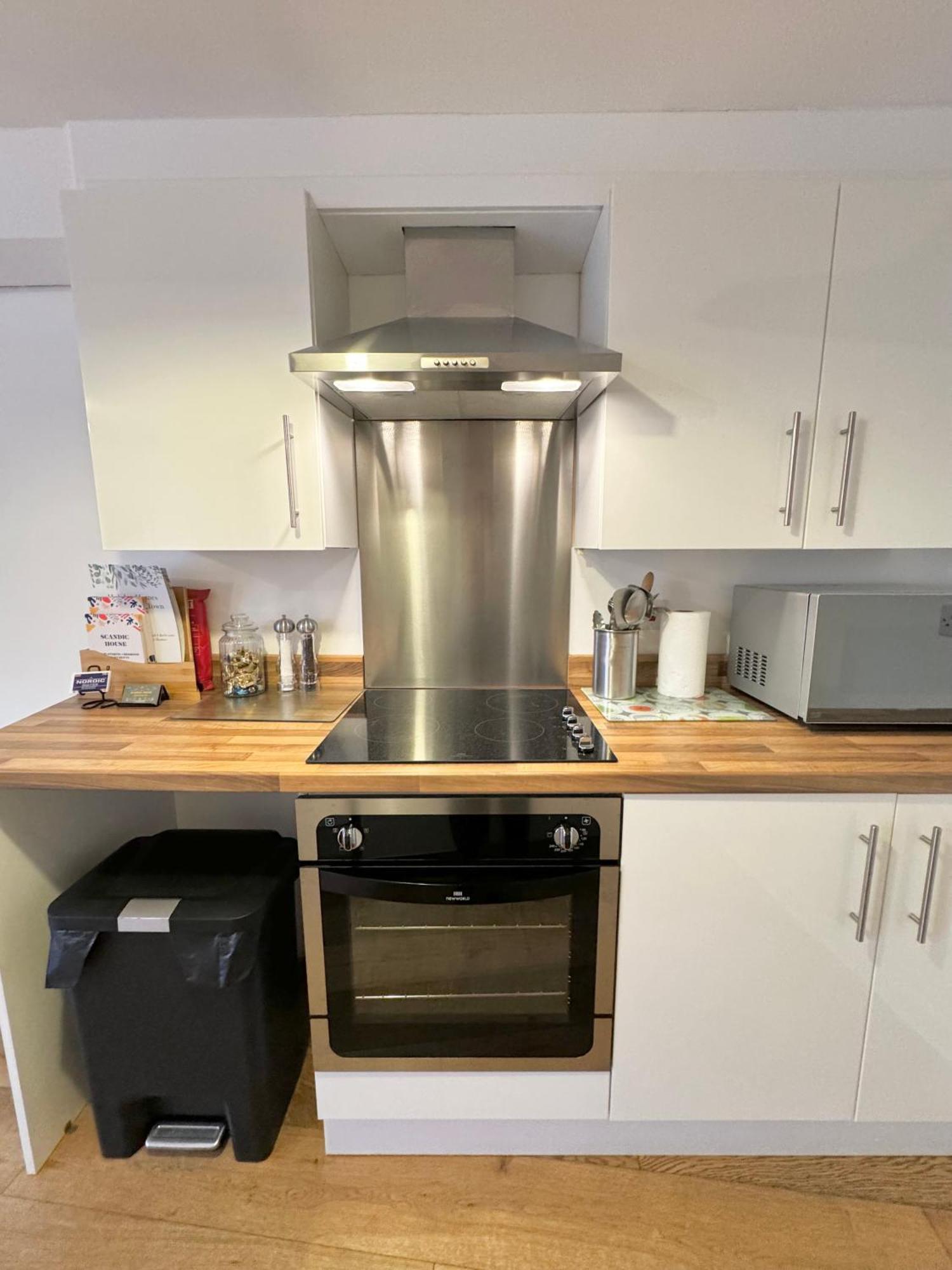 Nordic Suites Ulverston Dış mekan fotoğraf